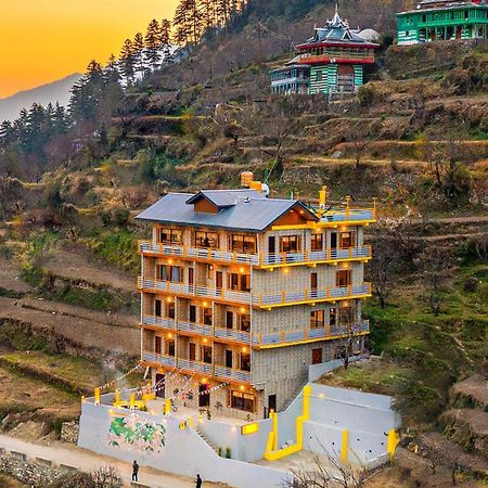 The Hosteller Tirthan Valley Gushaini Exteriér fotografie