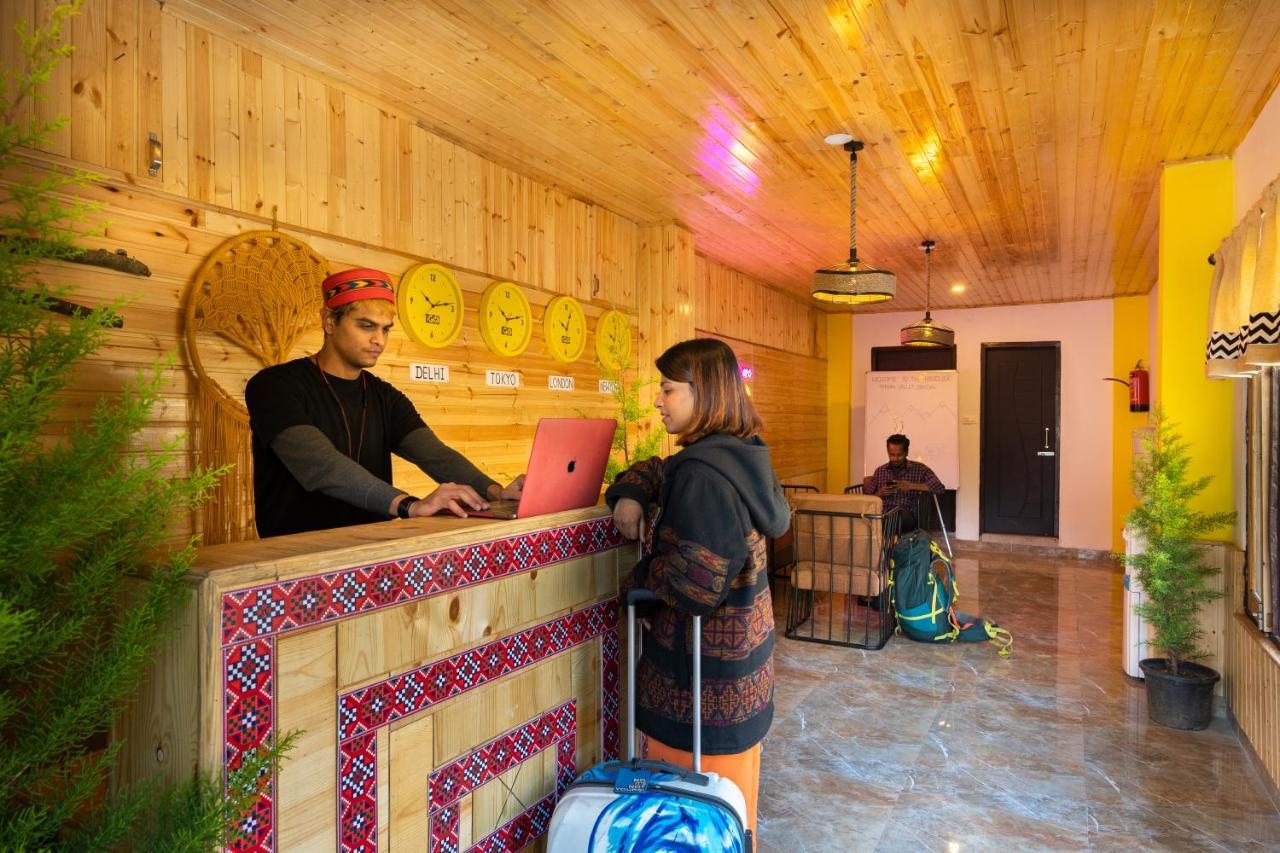The Hosteller Tirthan Valley Gushaini Exteriér fotografie