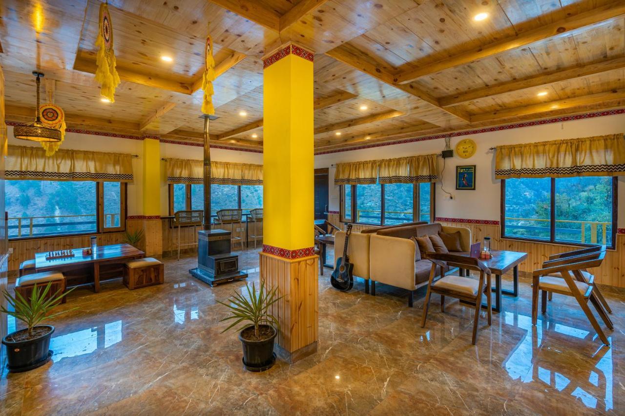 The Hosteller Tirthan Valley Gushaini Exteriér fotografie