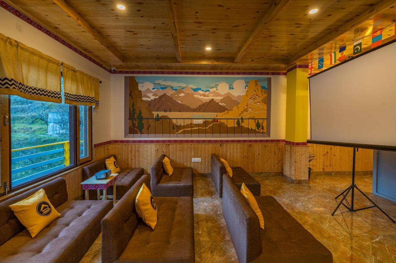 The Hosteller Tirthan Valley Gushaini Exteriér fotografie