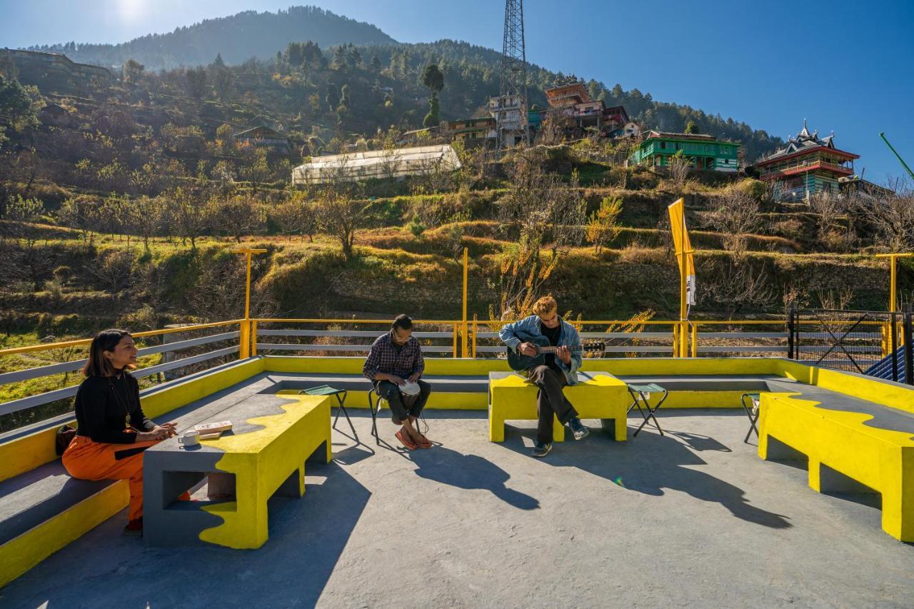 The Hosteller Tirthan Valley Gushaini Exteriér fotografie
