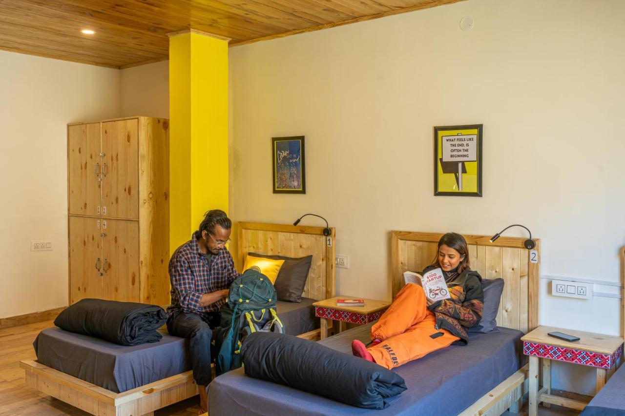The Hosteller Tirthan Valley Gushaini Exteriér fotografie