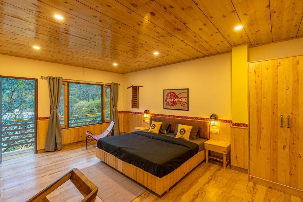 The Hosteller Tirthan Valley Gushaini Exteriér fotografie