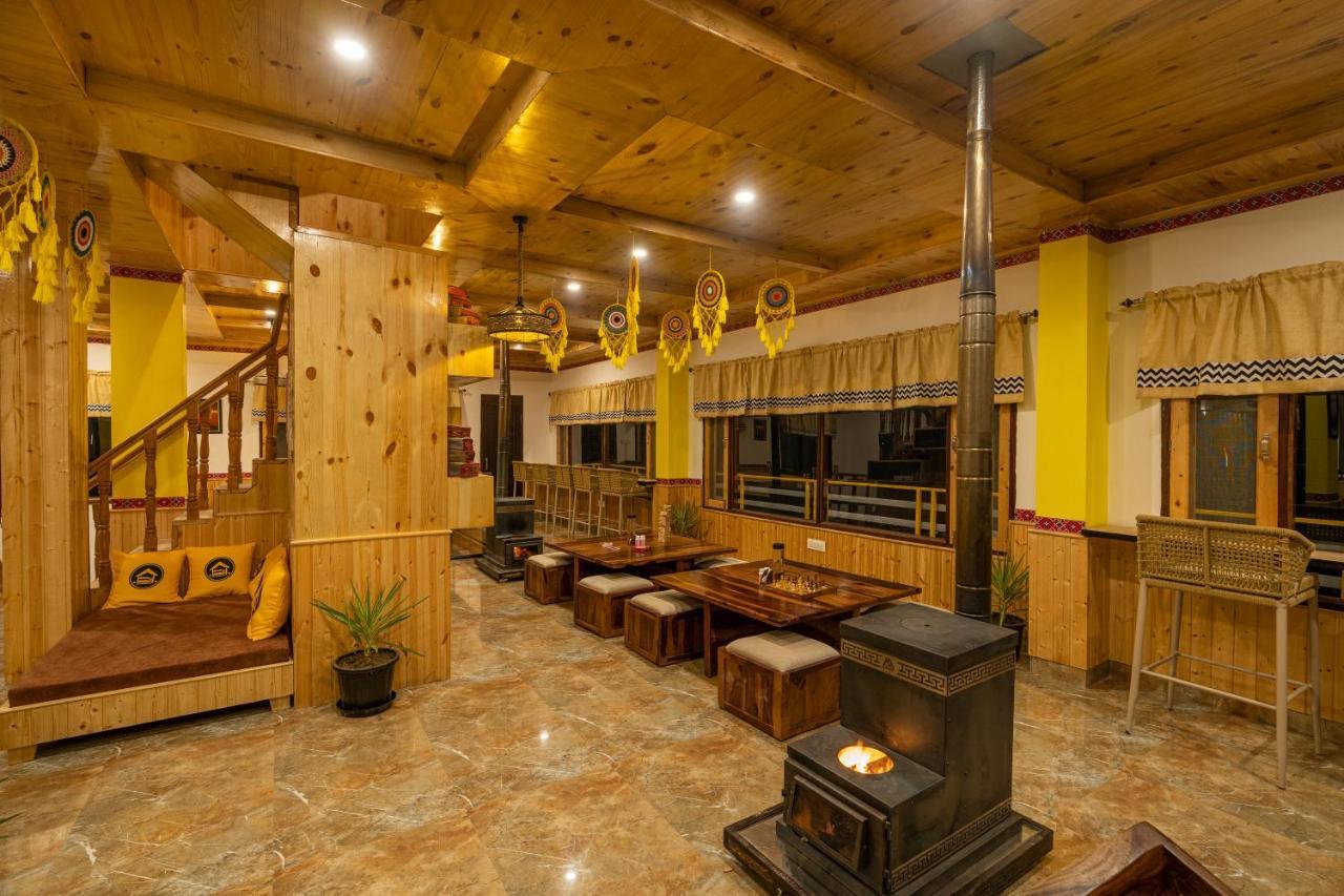 The Hosteller Tirthan Valley Gushaini Exteriér fotografie